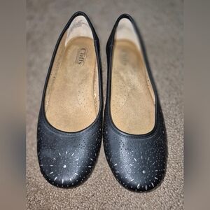Cliffs By White Mountain Black Dress Shoes,